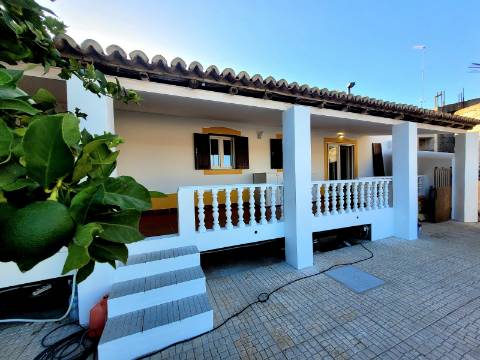 Encantador T2 (suite + anexo) com vistas do Rio de Odeleite para Arrendamento, Setembro a Maio