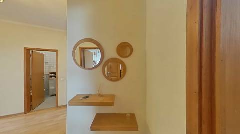 O Seu Novo Lar em Faro - T3 originalmente mas revertido em T2 com Luz Natural e Localização Premium!