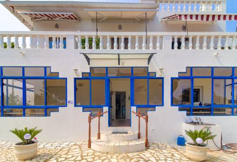 Moradia T6 de Caráter Único com Vista Mar e Serra - Algarve 
 Junto ao Golfe Monte Rei | Terreno com 32.500 m² | Potencial para Turismo Rural