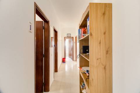 Moradia T6 de Caráter Único com Vista Mar e Serra - Algarve 
 Junto ao Golfe Monte Rei | Terreno com 32.500 m² | Potencial para Turismo Rural