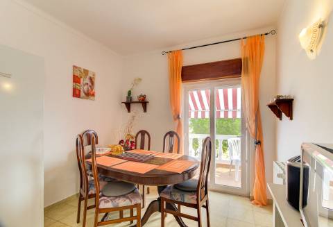 Moradia T6 de Caráter Único com Vista Mar e Serra - Algarve 
 Junto ao Golfe Monte Rei | Terreno com 32.500 m² | Potencial para Turismo Rural