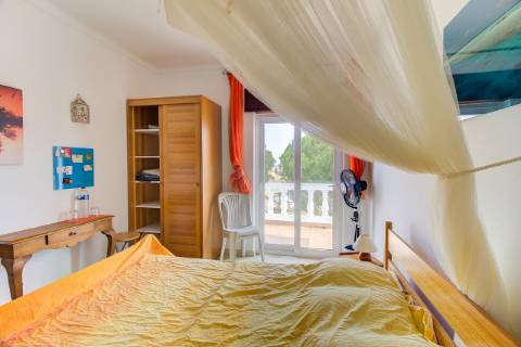 Moradia T6 de Caráter Único com Vista Mar e Serra - Algarve 
 Junto ao Golfe Monte Rei | Terreno com 32.500 m² | Potencial para Turismo Rural