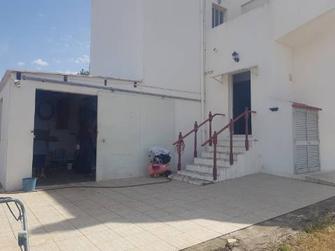 Moradia T6 de Caráter Único com Vista Mar e Serra - Algarve 
 Junto ao Golfe Monte Rei | Terreno com 32.500 m² | Potencial para Turismo Rural