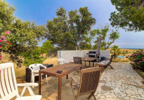 Moradia T6 de Caráter Único com Vista Mar e Serra - Algarve 
 Junto ao Golfe Monte Rei | Terreno com 32.500 m² | Potencial para Turismo Rural