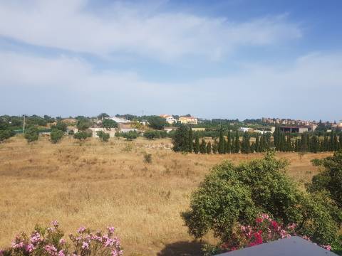 Moradia T6 de Caráter Único com Vista Mar e Serra - Algarve 
 Junto ao Golfe Monte Rei | Terreno com 32.500 m² | Potencial para Turismo Rural