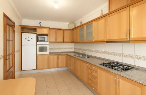 Moradia T4 Geminada no Mato Santo Espirito, Tavira