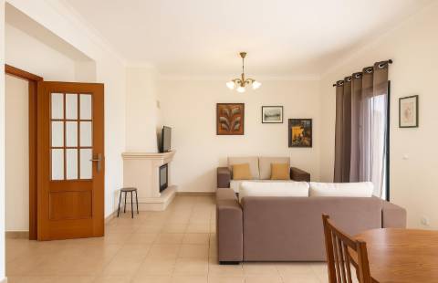 Moradia T4 Geminada no Mato Santo Espirito, Tavira