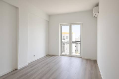 Apartamento T2 renovado no centro da Cidade de Tavira