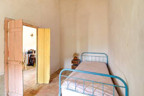 Herdade com 8,7 Hectares - Excelente Localização