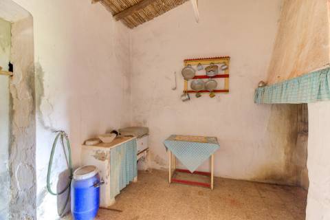 Herdade com 8,7 Hectares - Excelente Localização