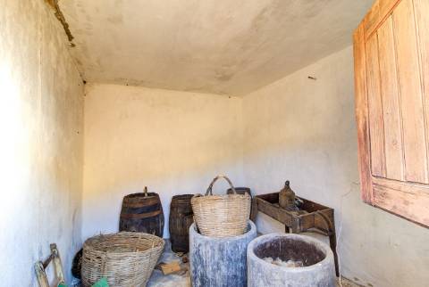 Herdade com 8,7 Hectares - Excelente Localização