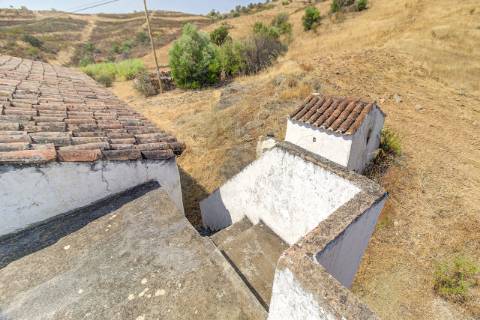 Herdade com 8,7 Hectares - Excelente Localização
