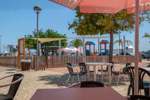 Café Snack-Bar à venda em Santa Luzia - Localização privilegiada Vista Rio