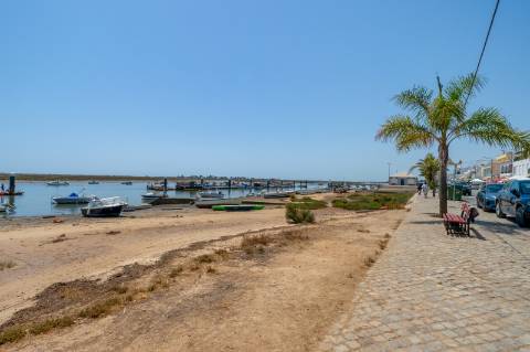 Café Snack-Bar à venda em Santa Luzia - Localização privilegiada Vista Rio