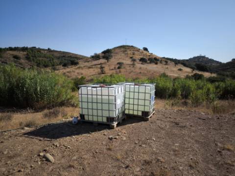 TERRENO RUSTICO COM 27.260 M2 - COM POÇO - COM POSSIBILIDADE DE CONSTRUÇÃO DE APOIO AGRICOLA - EM ODELEITE - CASTRO MARIM - ALGARVE