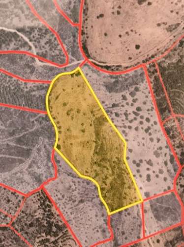 TERRENO RUSTICO COM 27.260 M2 - COM POÇO - COM POSSIBILIDADE DE CONSTRUÇÃO DE APOIO AGRICOLA - EM ODELEITE - CASTRO MARIM - ALGARVE