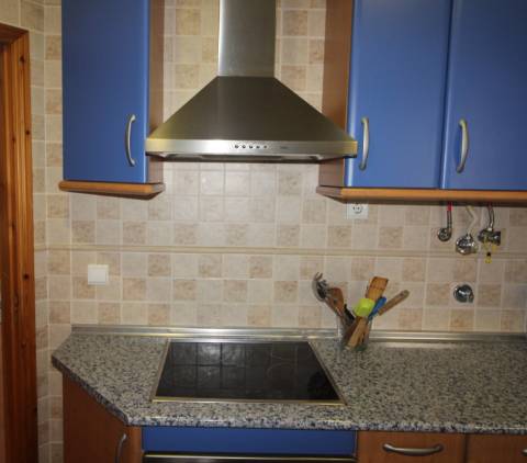 Apartamento T3 disponível para arrendamento de Inverno, com localização muito central na cidade de Tavira.