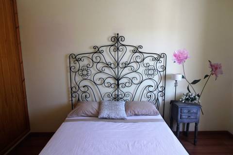 Apartamento T3 disponível para arrendamento de Inverno, com localização muito central na cidade de Tavira.