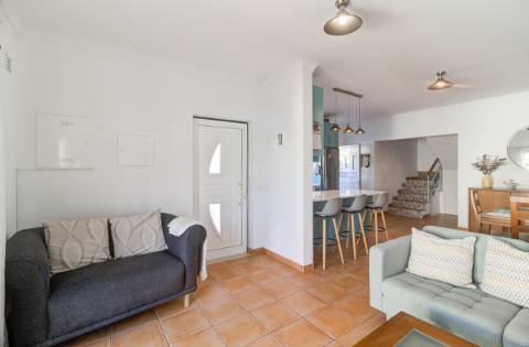 Moradia T2+1, Cabanas de Tavira, a poucos metros da Ria