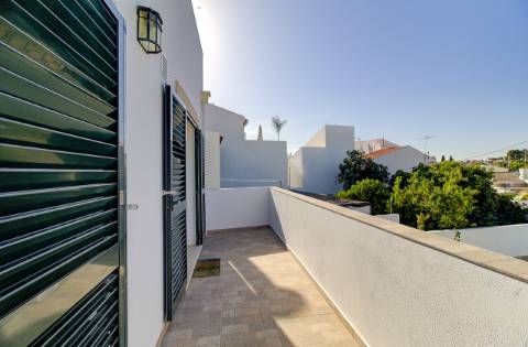 Moradia T2+1, Cabanas de Tavira, a poucos metros da Ria