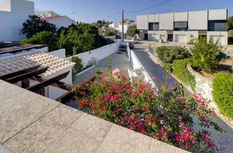 Moradia T2+1, Cabanas de Tavira, a poucos metros da Ria