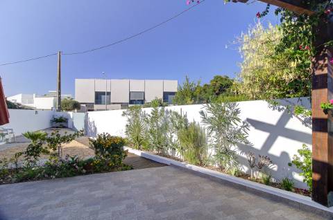 Moradia T2+1, Cabanas de Tavira, a poucos metros da Ria