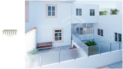 Apartamento T3 duplex à venda em Edifício Pombalino