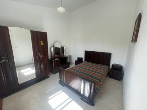 MORADIA COM QUINTAL E TERRAÇO PARA ARRENDAMENTO ANUAL - MONTINHO DA VARZEA - ALCOUTIM - ALGARVE