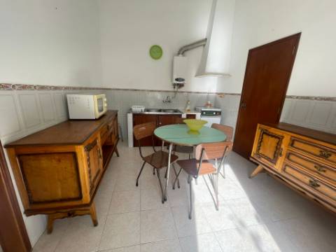 MORADIA COM QUINTAL E TERRAÇO PARA ARRENDAMENTO ANUAL - MONTINHO DA VARZEA - ALCOUTIM - ALGARVE