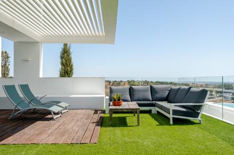 Vila deslumbrante, com 5 quartos em suíte, ampla piscina e vistas incríveis para o campo de golfe com a assinatura de Jack Nicklaus