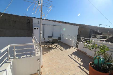 Moradia charmante em pleno centro de Tavira disponível para arrendamento anual