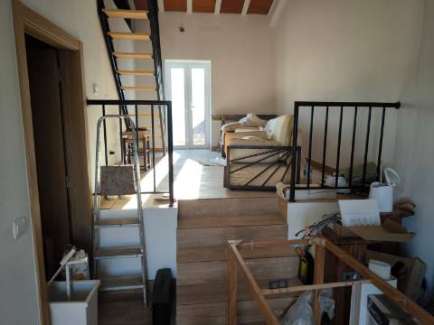 MORADIA COM DOIS QUARTOS - NOVA A ESTREAR - DUAS CASAS DE BANHO - ARRENDAMENTO ANUAL - ALCARIAS GRANDES - CASTRO MARIM - ALGARVE