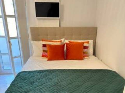 Estúdio para arrendamento temporário de Outubro a Maio