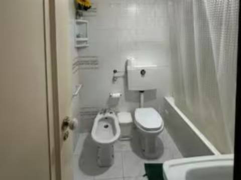 Estúdio para arrendamento temporário de Outubro a Maio