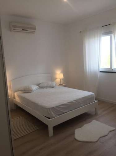 Moradia de Luxo T5+3 com Piscina e Garagem- Excelente Oportunidade de Investimento em Vila Nova de Cacela