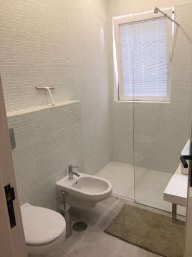 Moradia de Luxo T5+3 com Piscina e Garagem- Excelente Oportunidade de Investimento em Vila Nova de Cacela