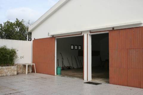 Moradia de Luxo T5+3 em Vila Nova de Cacela