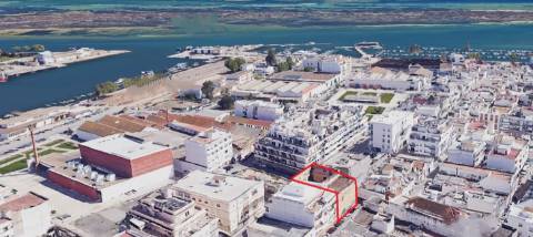 Terreno para construção de prédio - área de reabilitação urbana - Baixa de Olhão - zona Ribeirinha