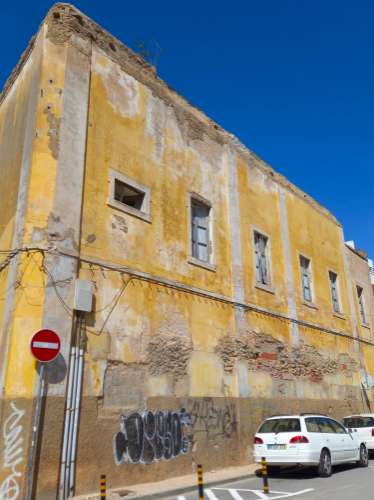 Terreno para construção de prédio - área de reabilitação urbana - Baixa de Olhão - zona Ribeirinha