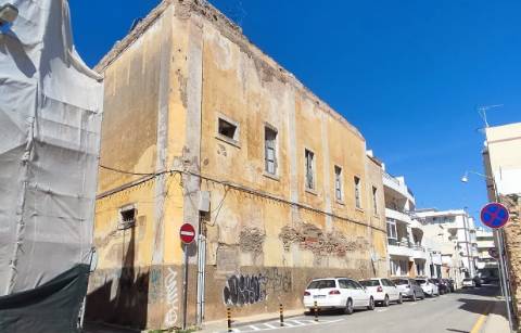 Terreno para construção de prédio - área de reabilitação urbana - Baixa de Olhão - zona Ribeirinha