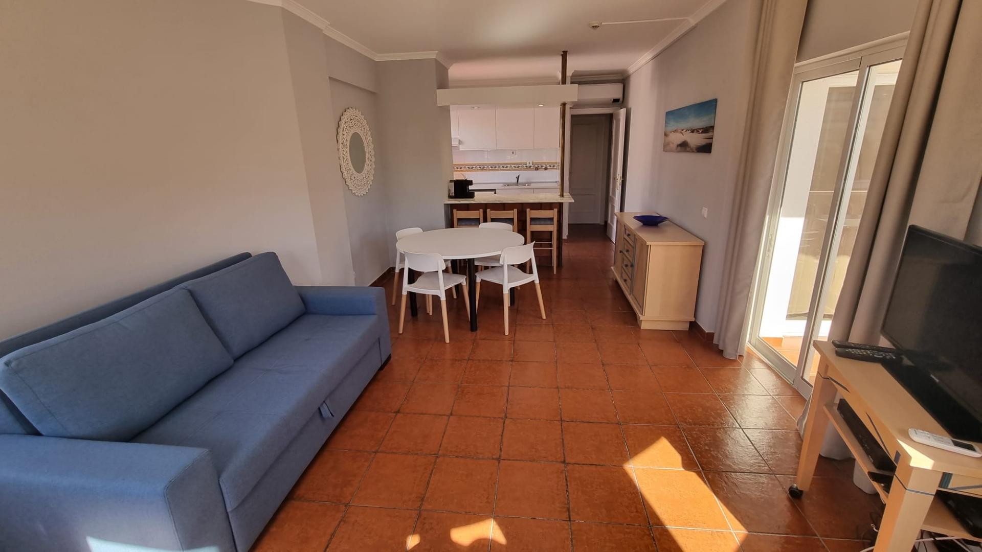T2 com 2 WC's e Terraço a 200m da Praia de Monte Gordo