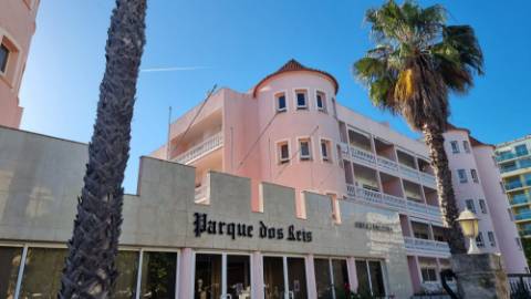 T2 com 2 WC's e Terraço a 200m da Praia de Monte Gordo