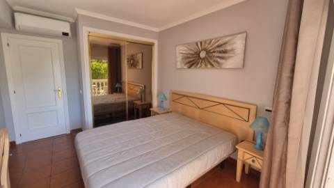 T2 com 2 WC's e Terraço a 200m da Praia de Monte Gordo