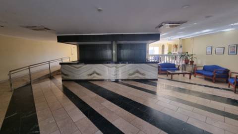 T2 com 2 WC's e Terraço a 200m da Praia de Monte Gordo