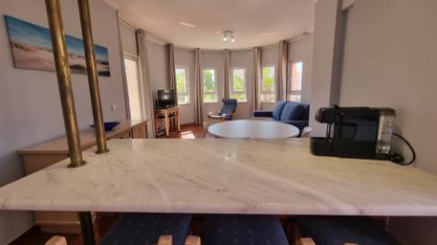 T2 com 2 WC's e Terraço a 200m da Praia de Monte Gordo