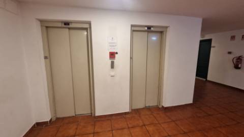 T2 com 2 WC's e Terraço a 200m da Praia de Monte Gordo