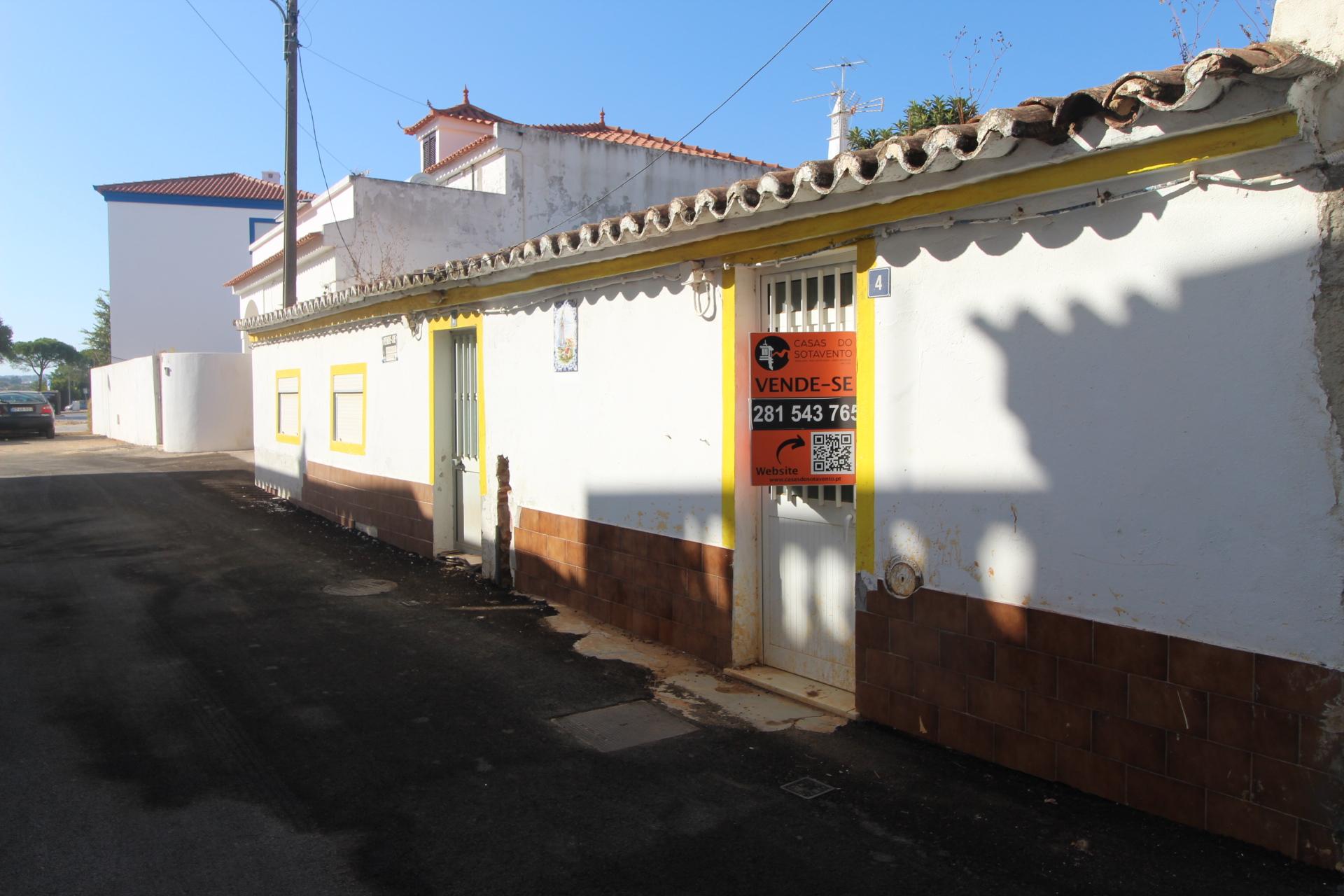 Moradia para Remodelar em Altura - Castro Marim