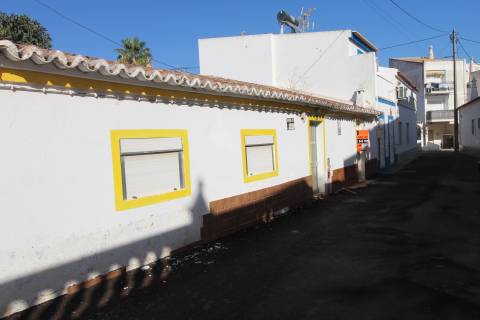 Moradia para Remodelar em Altura - Castro Marim