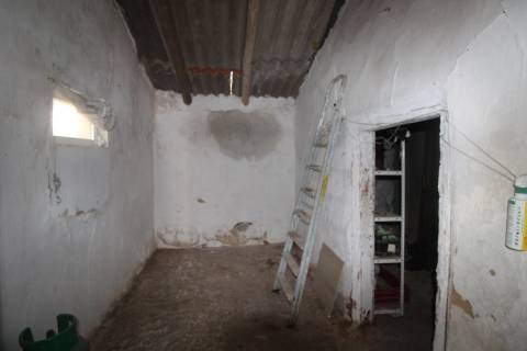 Moradia para Remodelar em Altura - Castro Marim