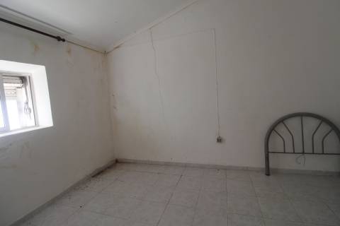 Moradia para Remodelar em Altura - Castro Marim